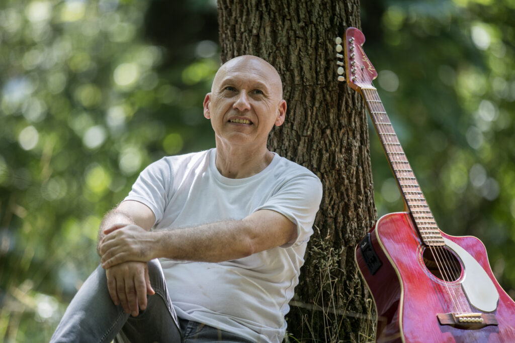 prod_track-files_1682343_album_cover_Laurent-jattends-le-train-album_cover