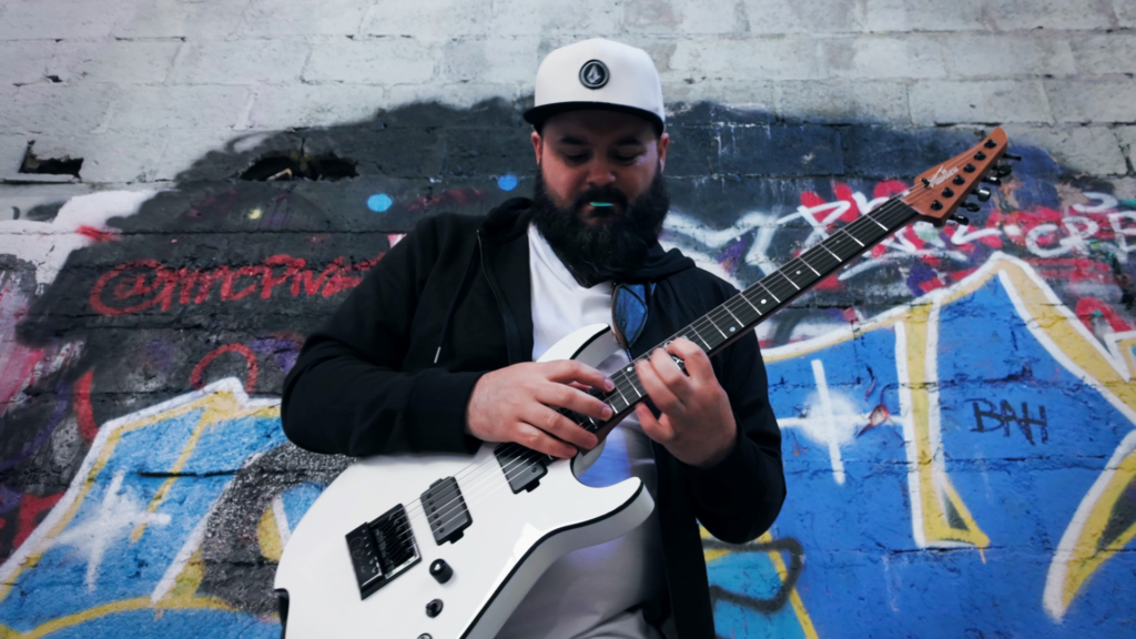 prod_track-files_1821923_extra_pictures_Tom-Drane_1